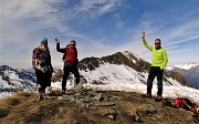 05 In vetta alla Cima di Lemma (2348 m) con vista sul Pizzo Scala